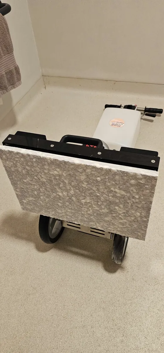 Green Clean MicroImpulse floor scrubber - Image 3