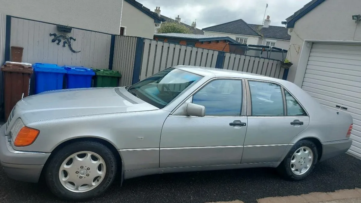 Mercedes S320 . QUICK SALE ! - Image 2