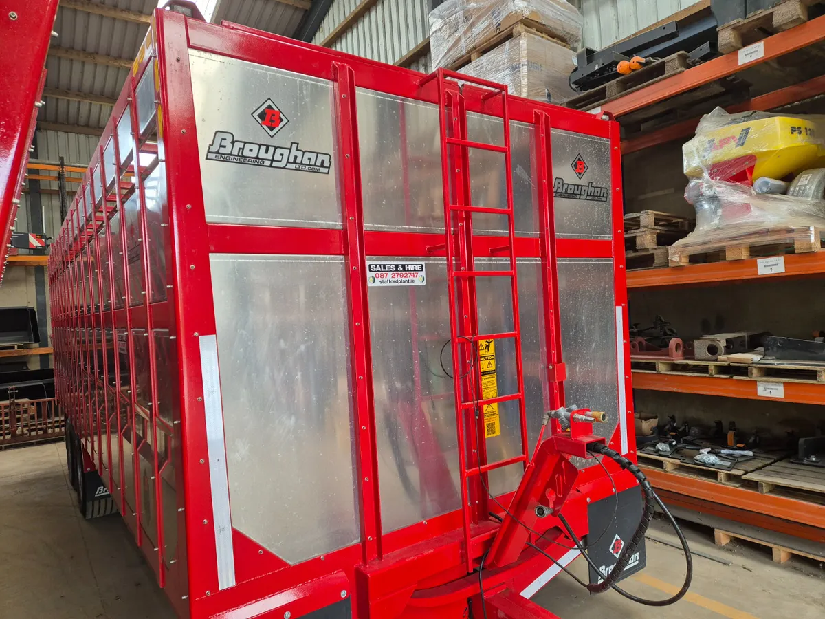 20 to 36Ft Broughan Livestock Trailer. - Image 1