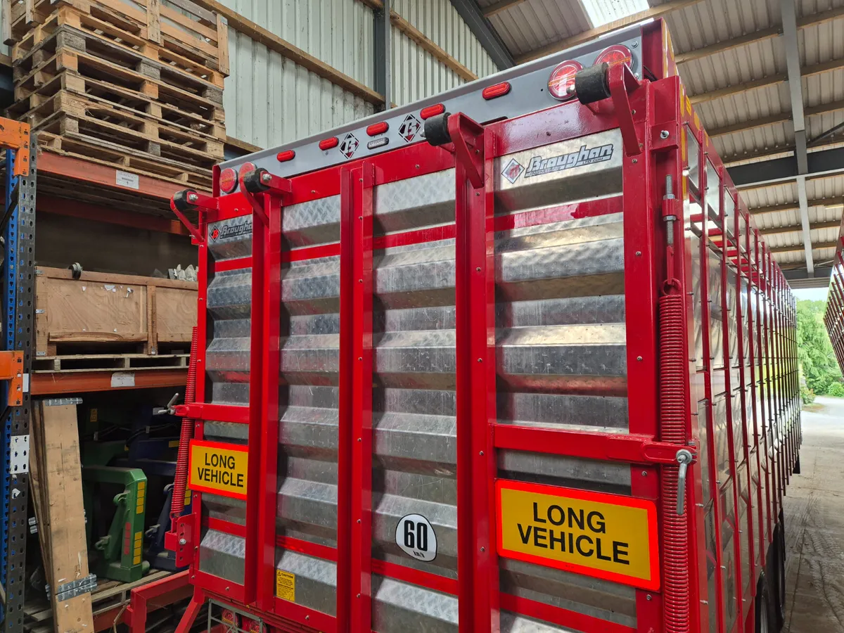 20 to 36Ft Broughan Livestock Trailer. - Image 2