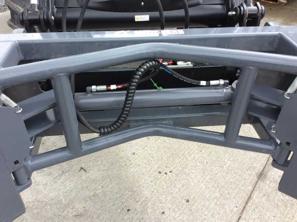 Soft Hands - Image 4