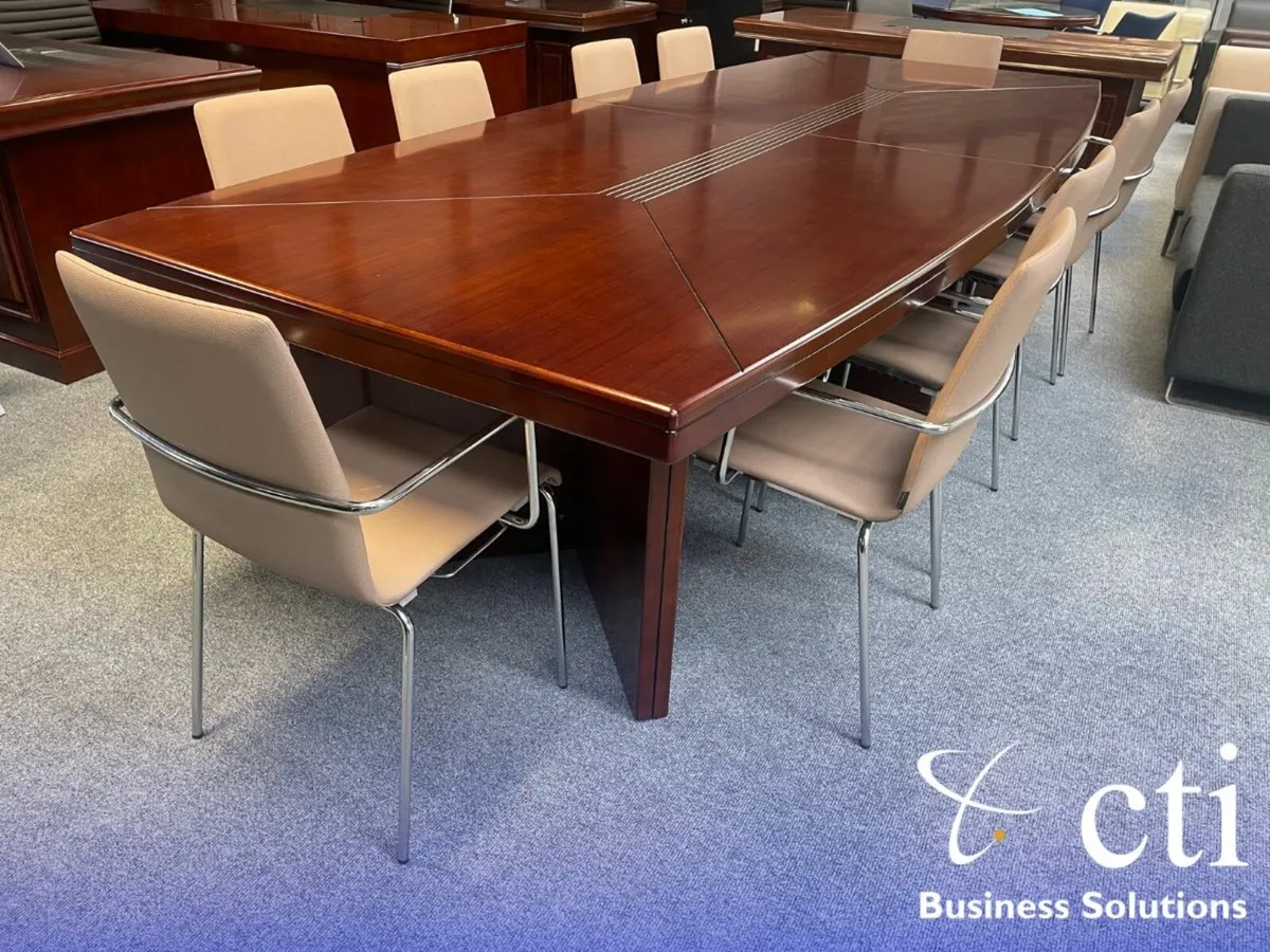 50 X Pedrali Leather Meeting Chairs - Pristine - Image 2