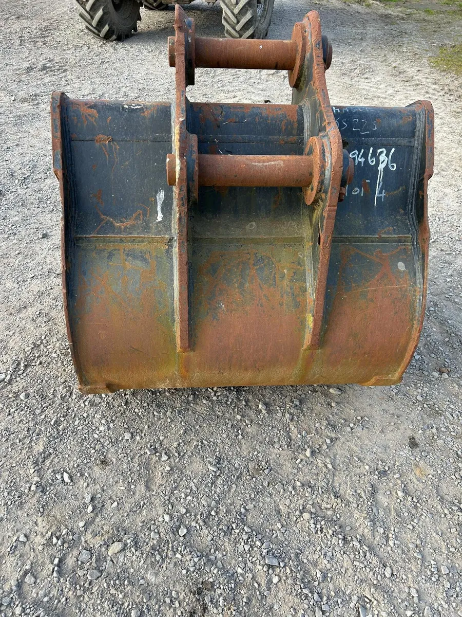 JCB 20 Ton 48”/ 1200mm digging bucket - Image 4