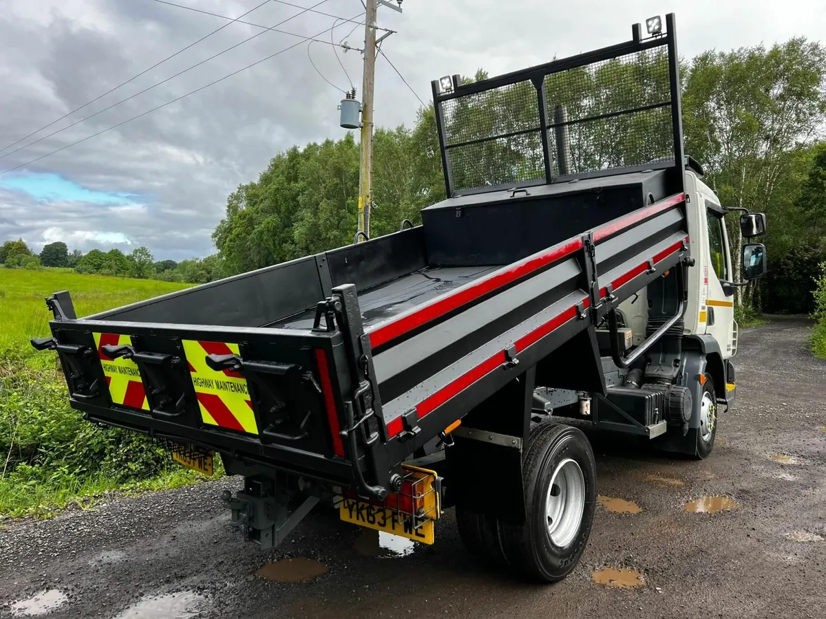 2013 - DAF LF45 7500kg Tipping Lorry - Image 4
