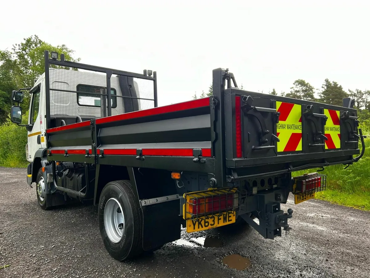 2013 - DAF LF45 7500kg Tipping Lorry - Image 3
