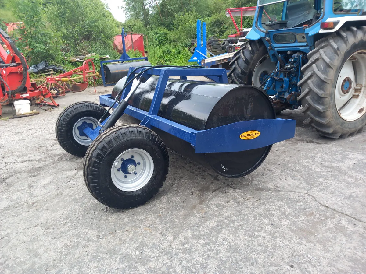 New Land Rollers on wheels - Image 4