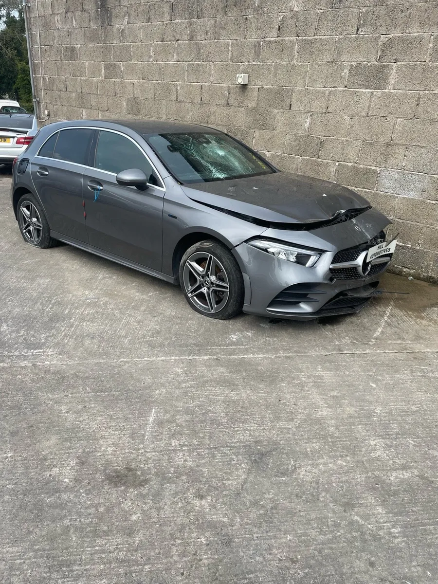 Mercedes a class breaking - Image 4