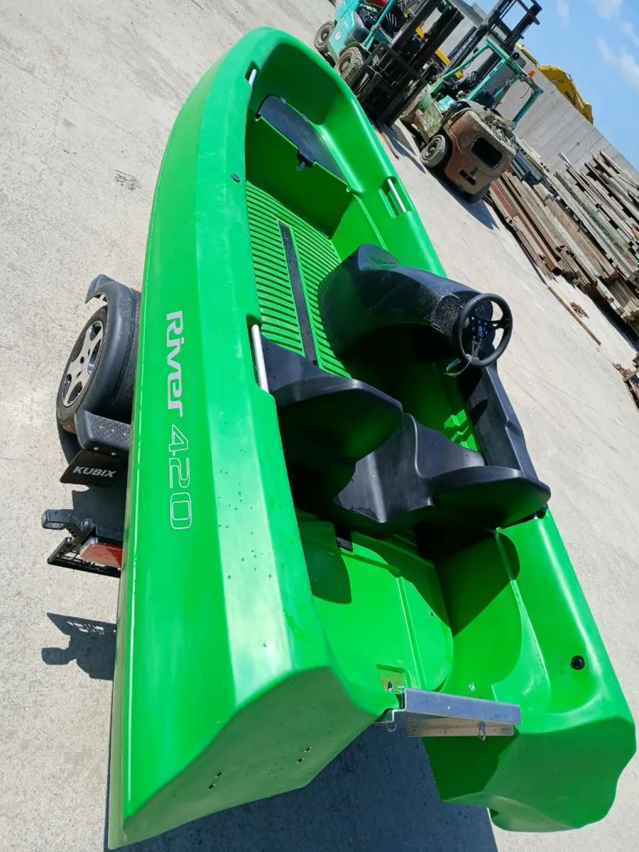 New Rota 420 sports boat(REDUCED) - Image 3