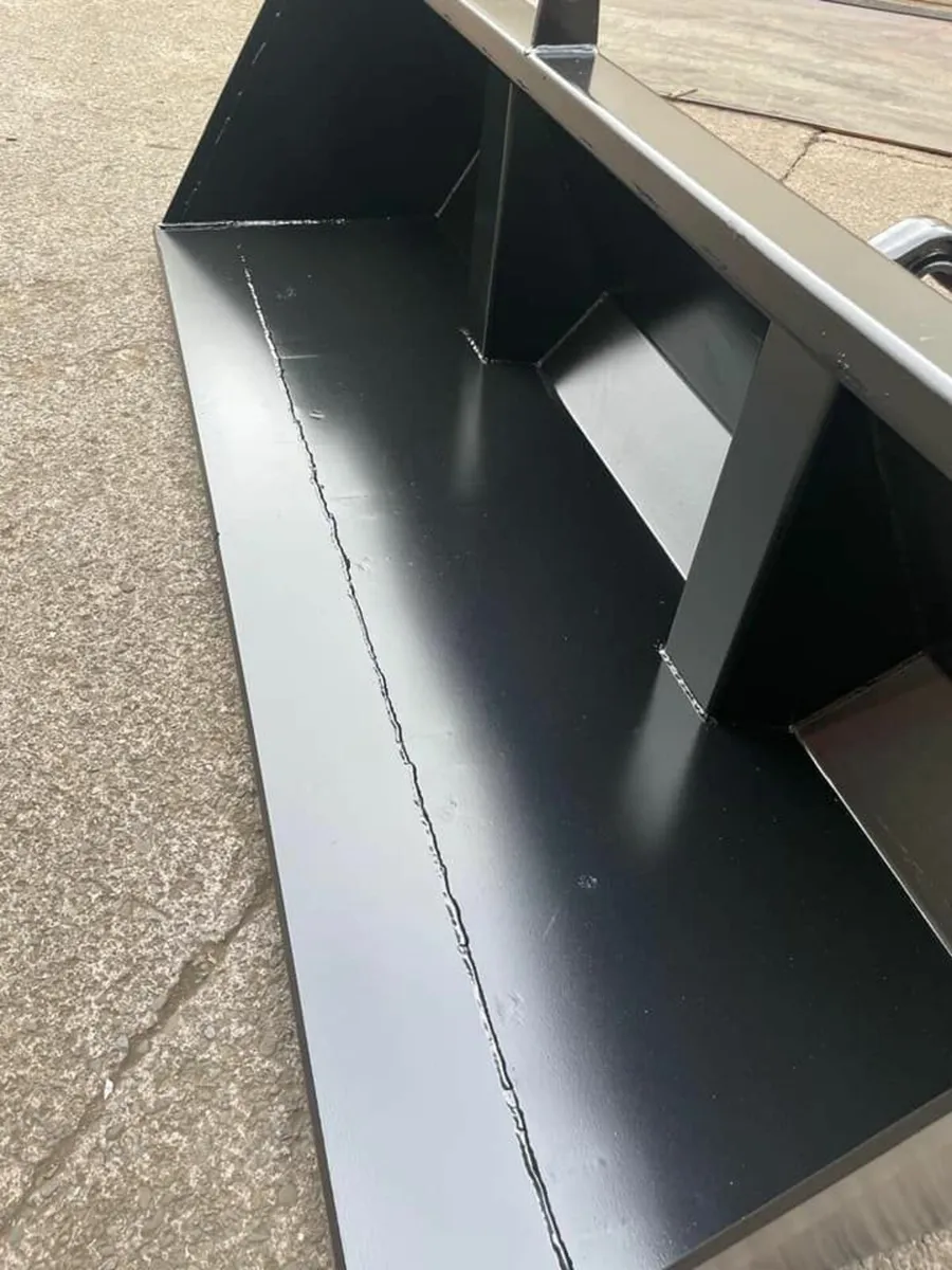 7ft Euro 8 Bucket - Telehandler, tractor - Image 2