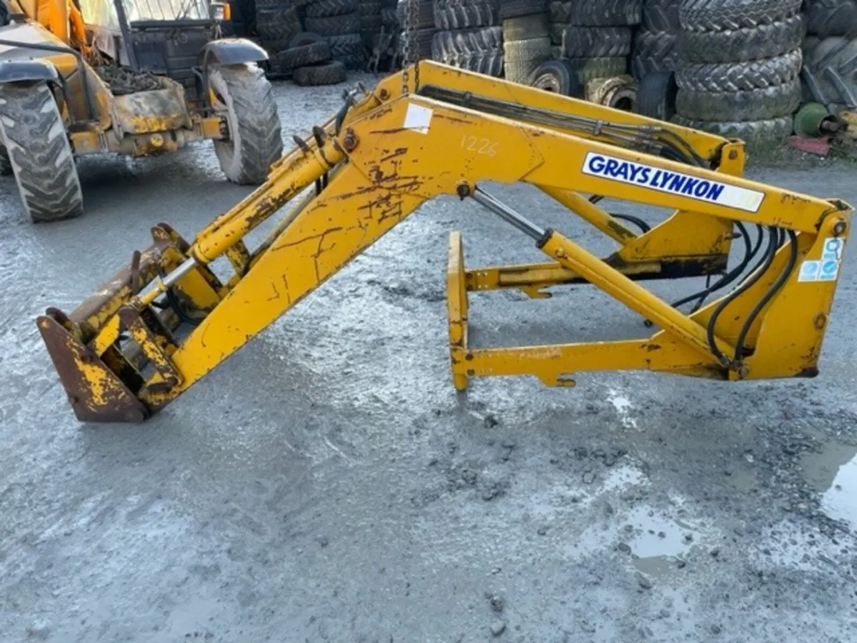 Grays 430 Loader- To Fit NH TS100 TS110 & 7740 Etc - Image 2