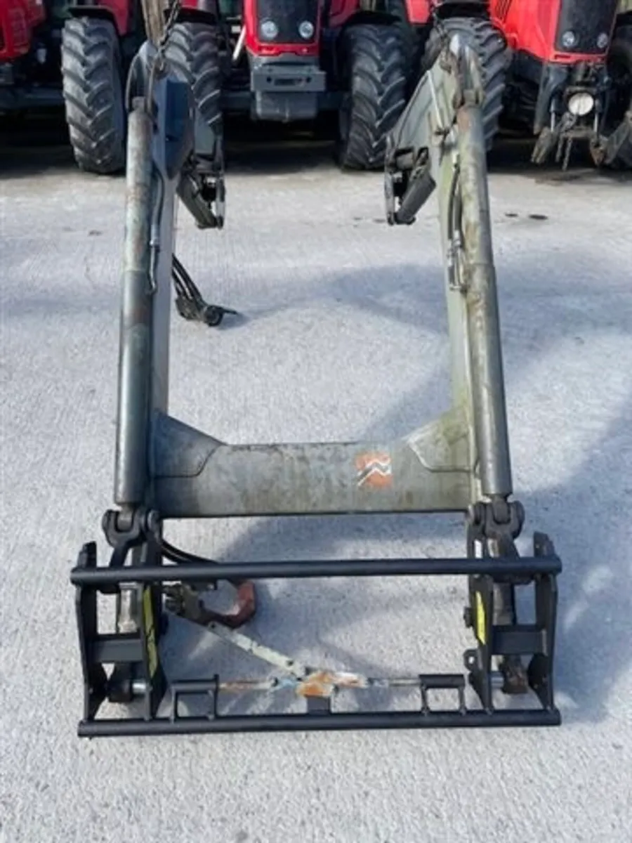 MX T12 Loader - To Fit NH, MF, Claas, Case…. - Image 3