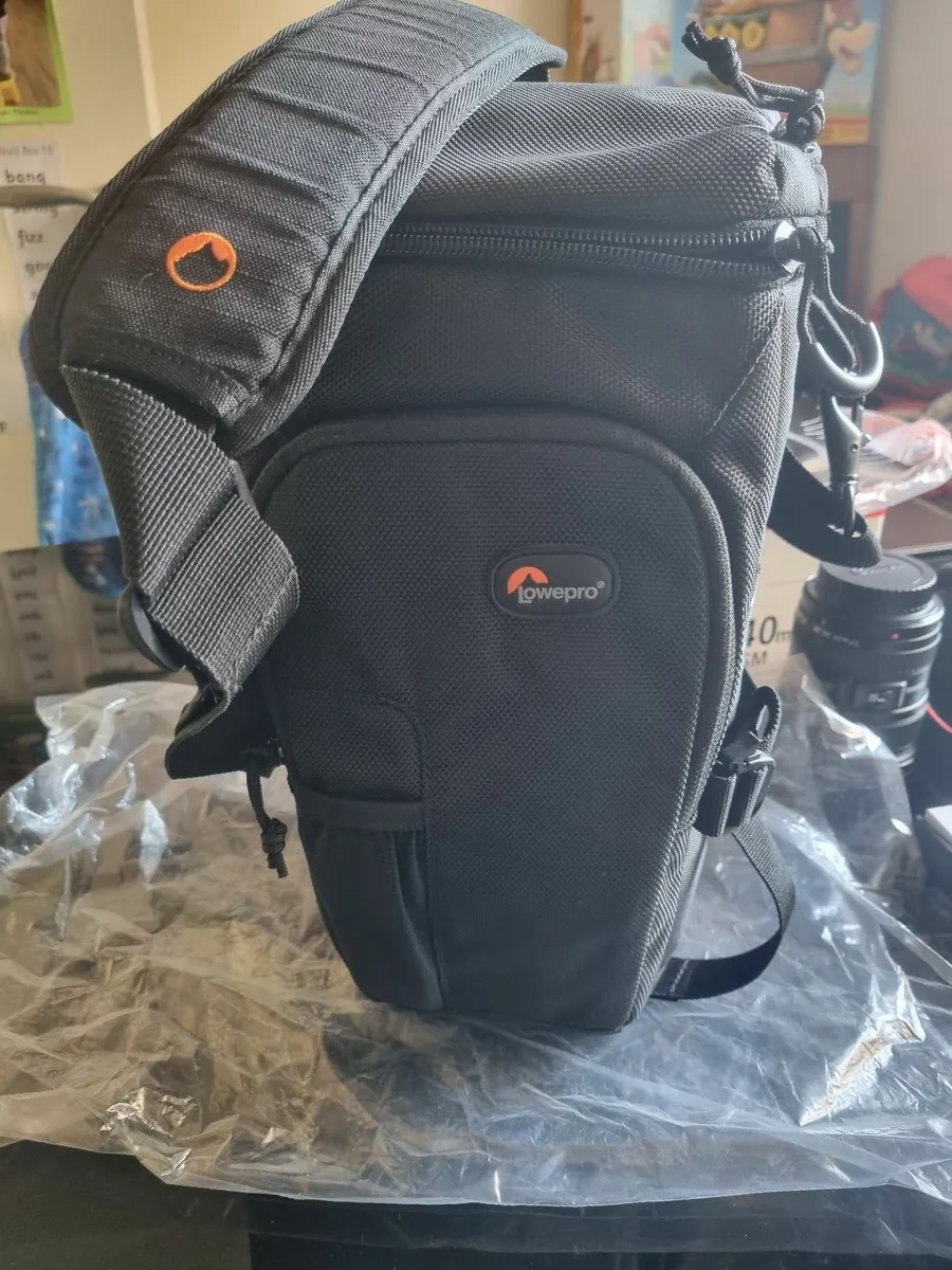 Canon EOS 550D Camera - Image 2