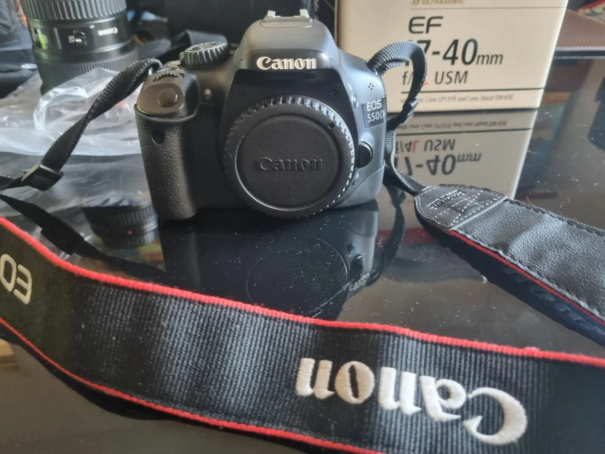 Canon EOS 550D Camera - Image 1