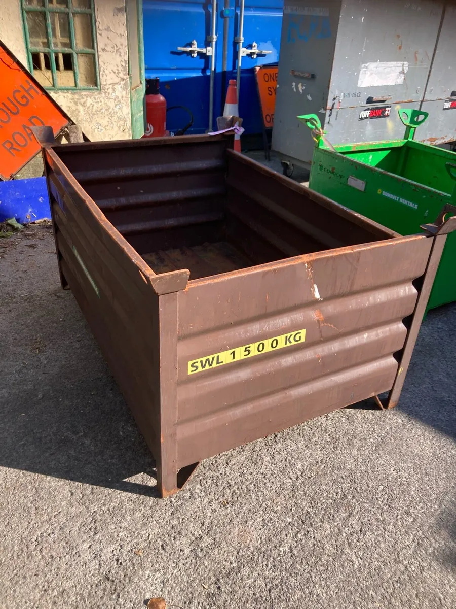 Various sizes Steel bins for sale - Image 3