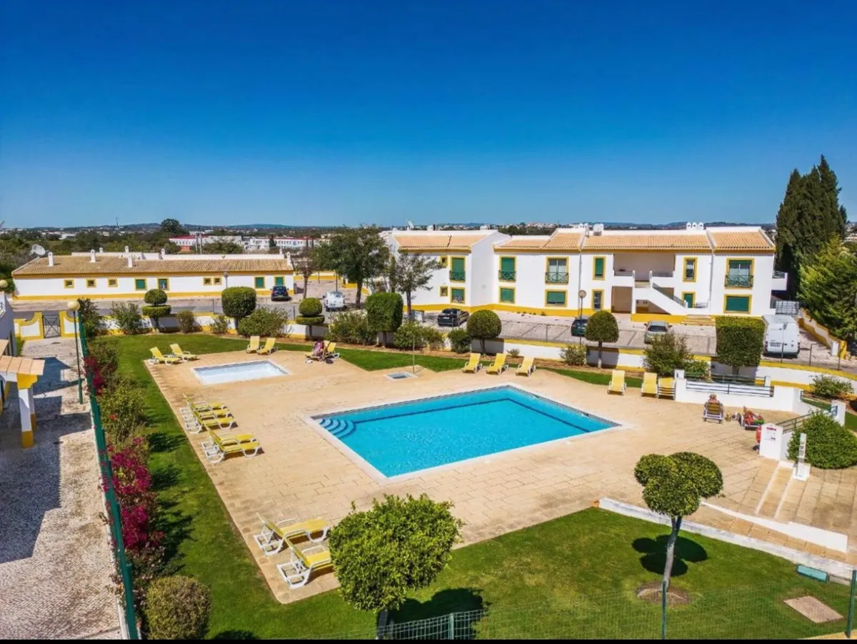1 Bed Sleeps 4 - Albufeira Portugal - Image 4