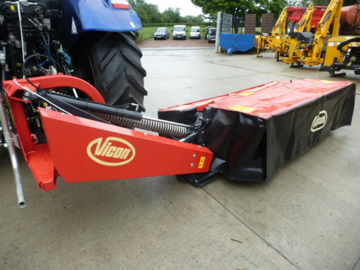 Vicon 224 Disc Mower - Image 3