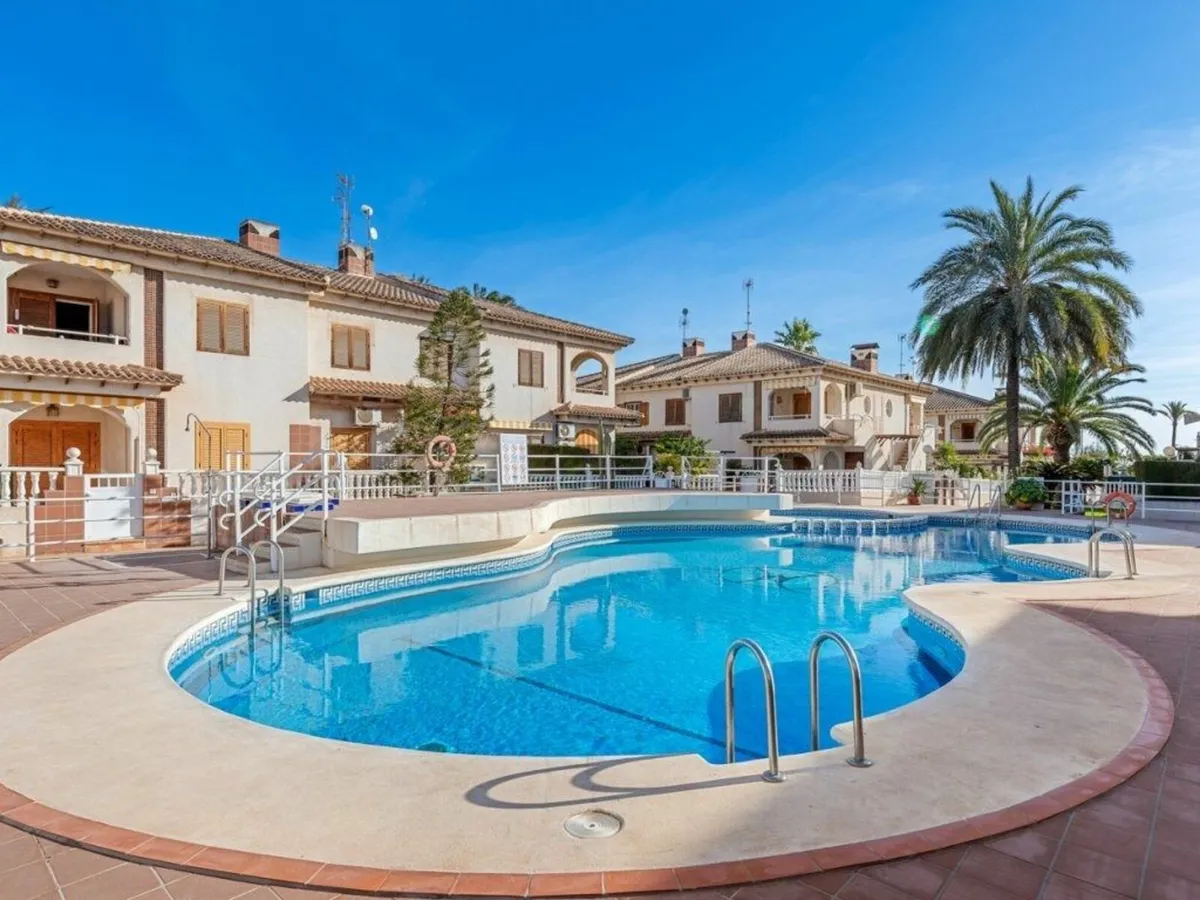 Spanish Holiday Let - Image 1