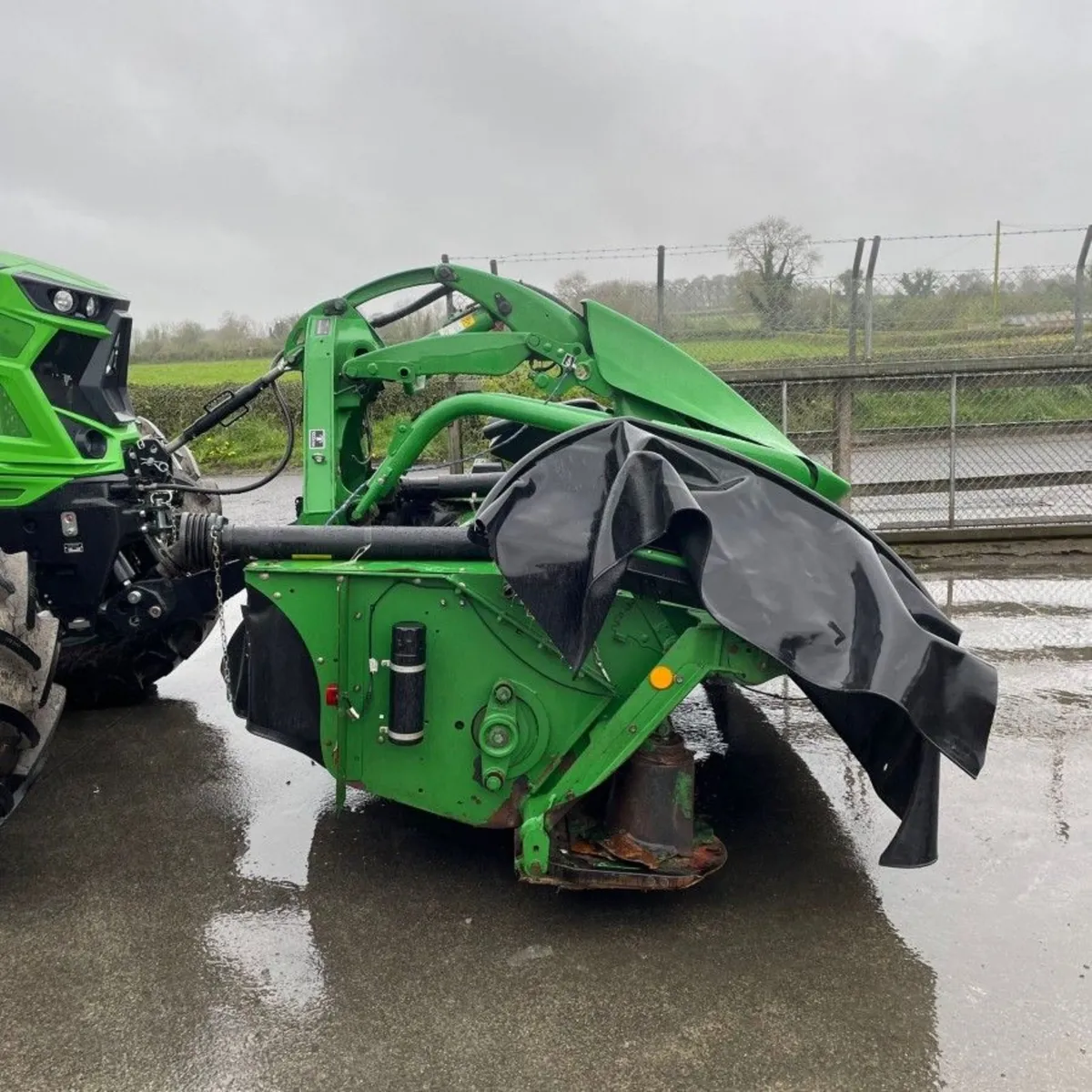 2018 John Deere Triple Mowers - Image 4