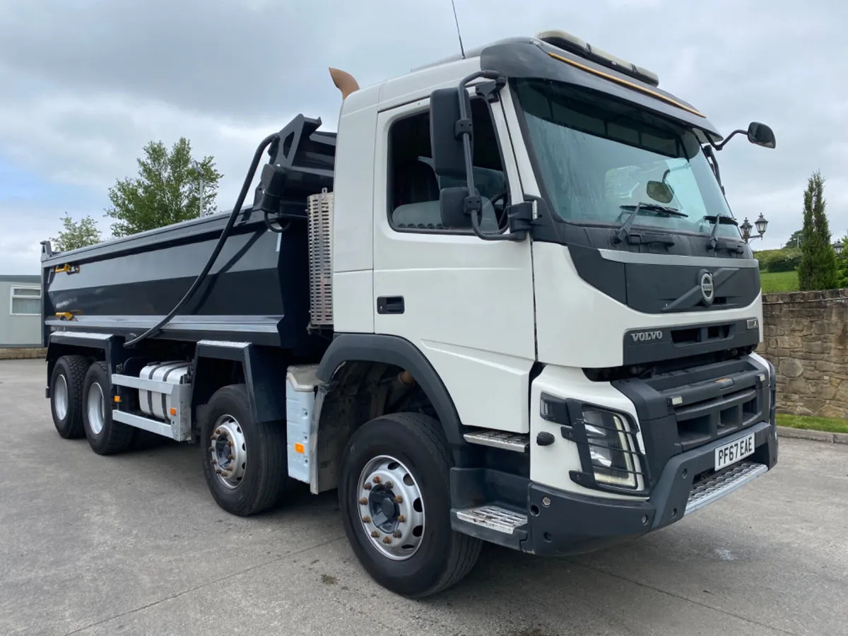 2018 Volvo FMX 420 8x4 Tipper - Image 1