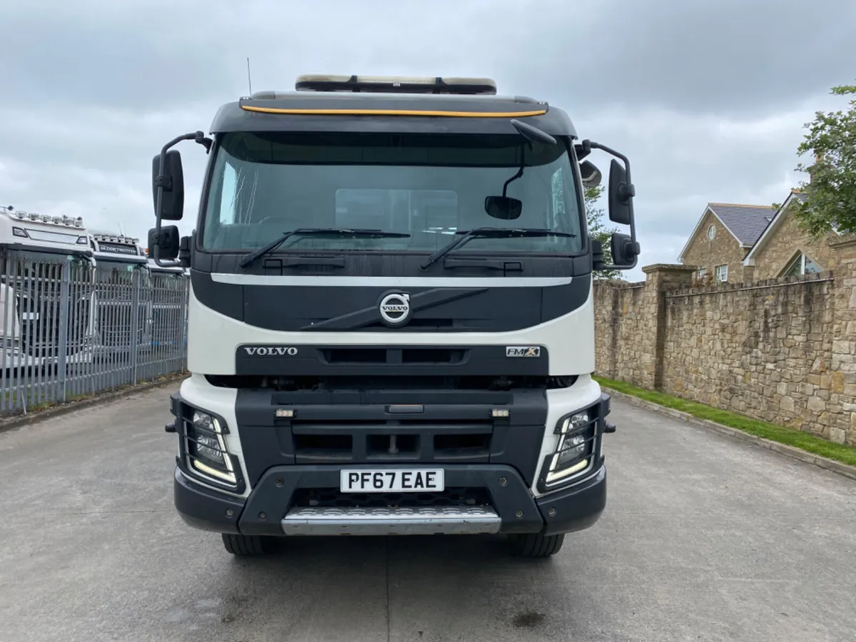 2018 Volvo FMX 420 8x4 Tipper - Image 2
