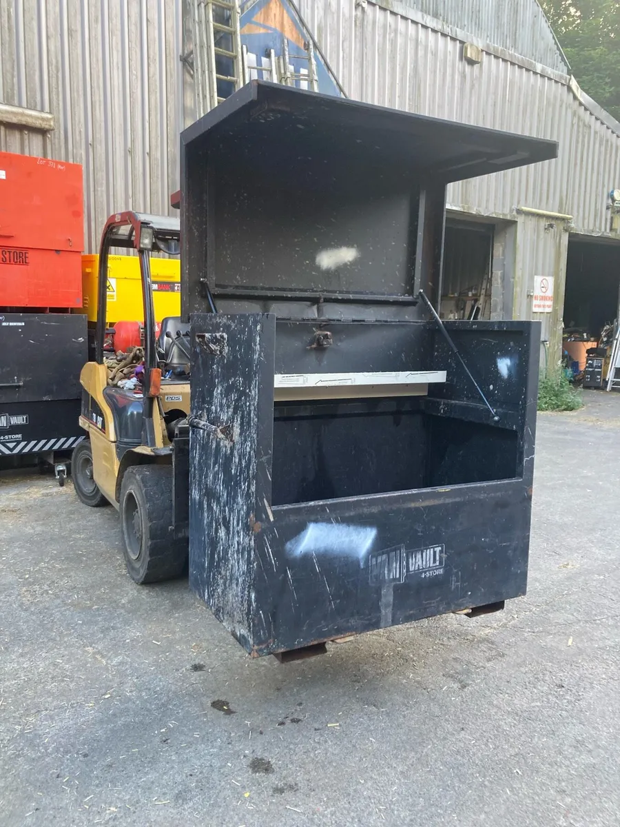 4/4/2 ft Site lock box - Image 1