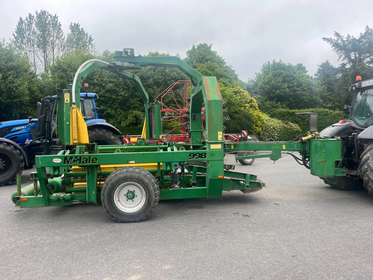 McHale 998 Square Bale Wrapper - Image 3