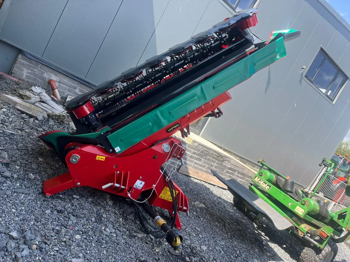 Kverneland 3.2 metre mounted mower conditioner !!! - Image 3