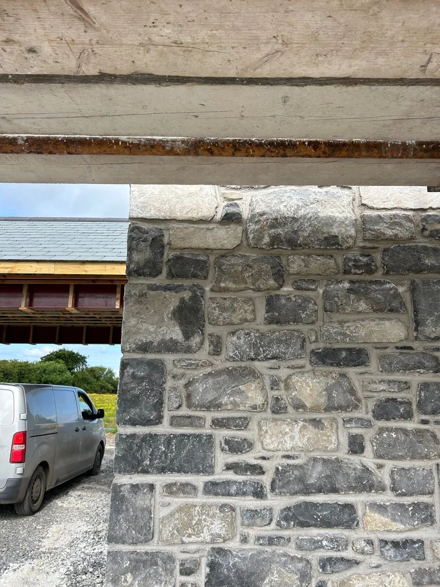 Old Salvage White Limestone Building Stone / Lime - Image 2