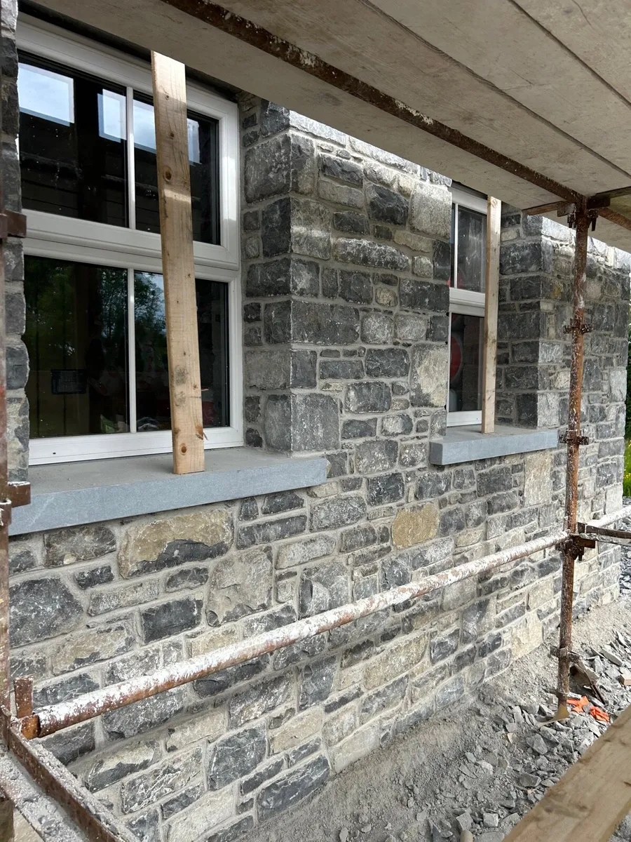 Old Salvage White Limestone Building Stone / Lime - Image 3