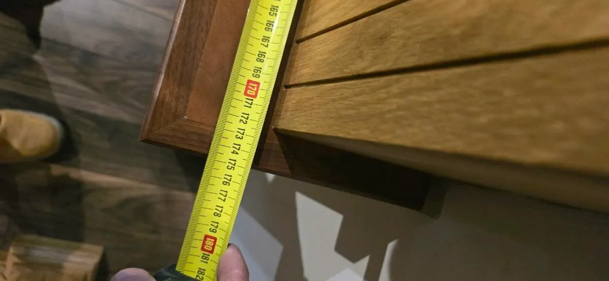 Tv display - Image 2