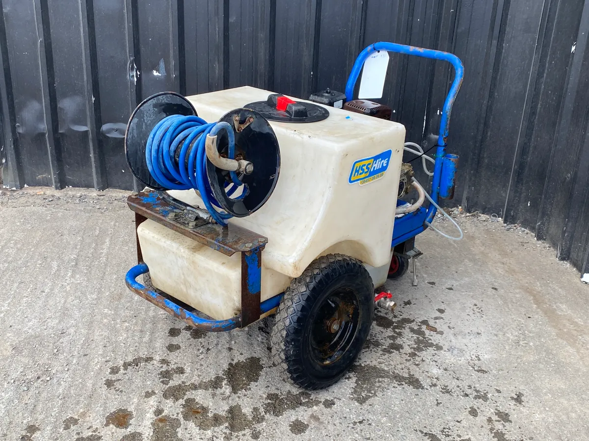 Portable Power Washer - Image 4