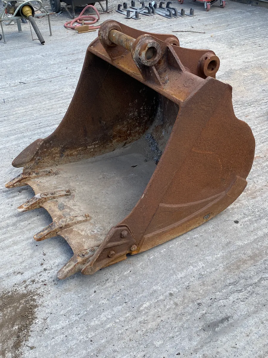 Excavator Bucket - Image 4
