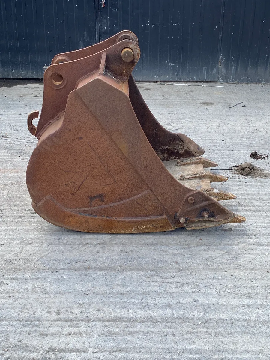 Excavator Bucket - Image 2