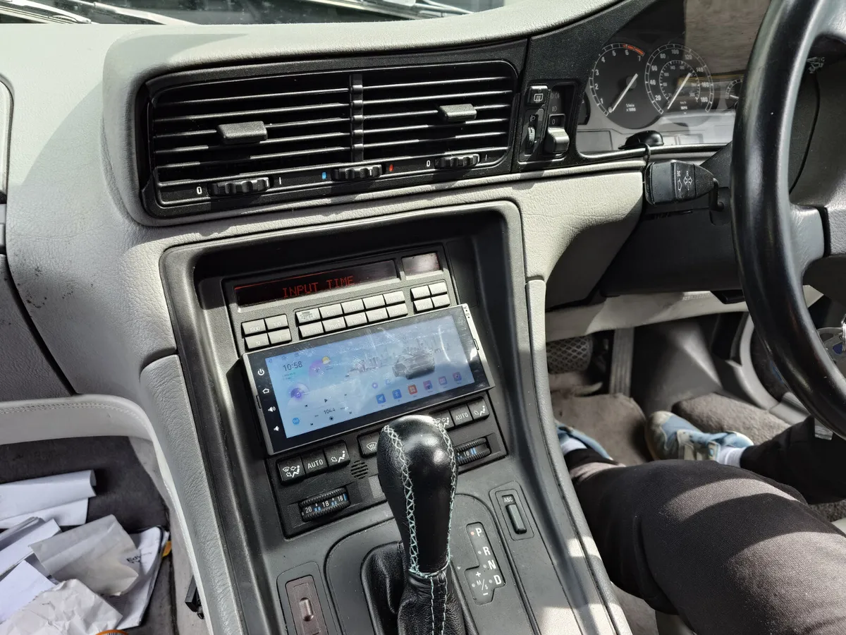 BMW 840 Classic Android Radio Carplay - Image 1
