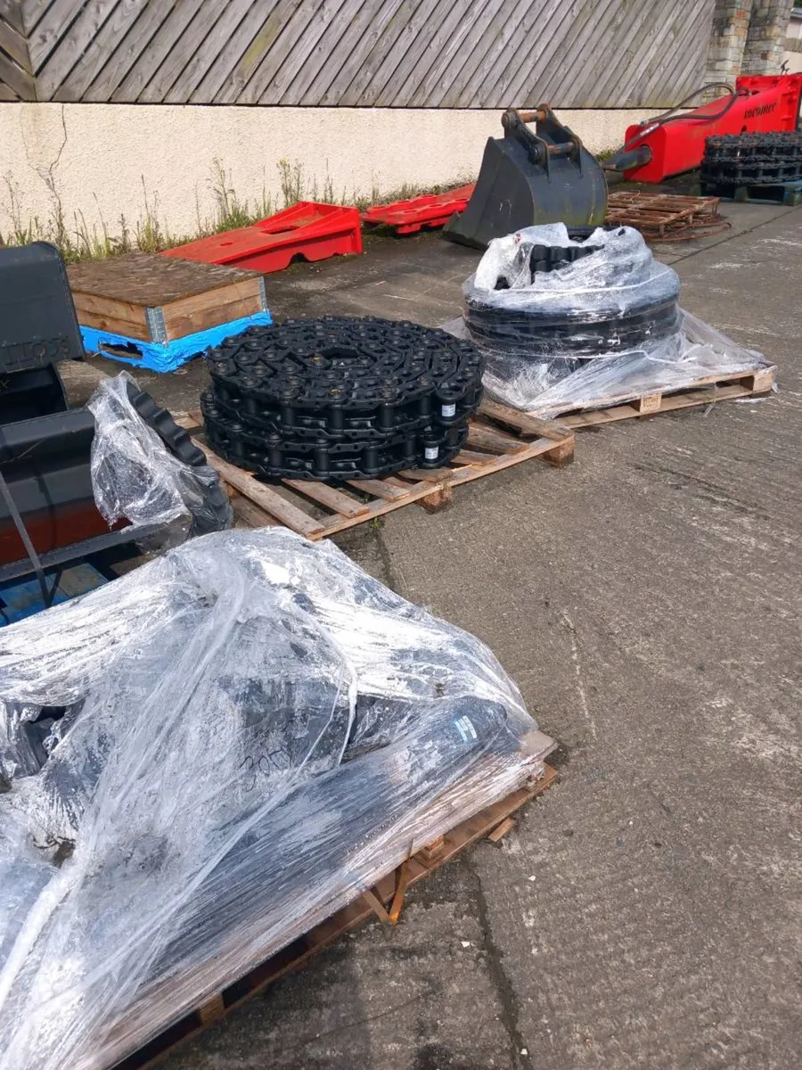 Top quality undercarriages supplied ,can be fitted - Image 1