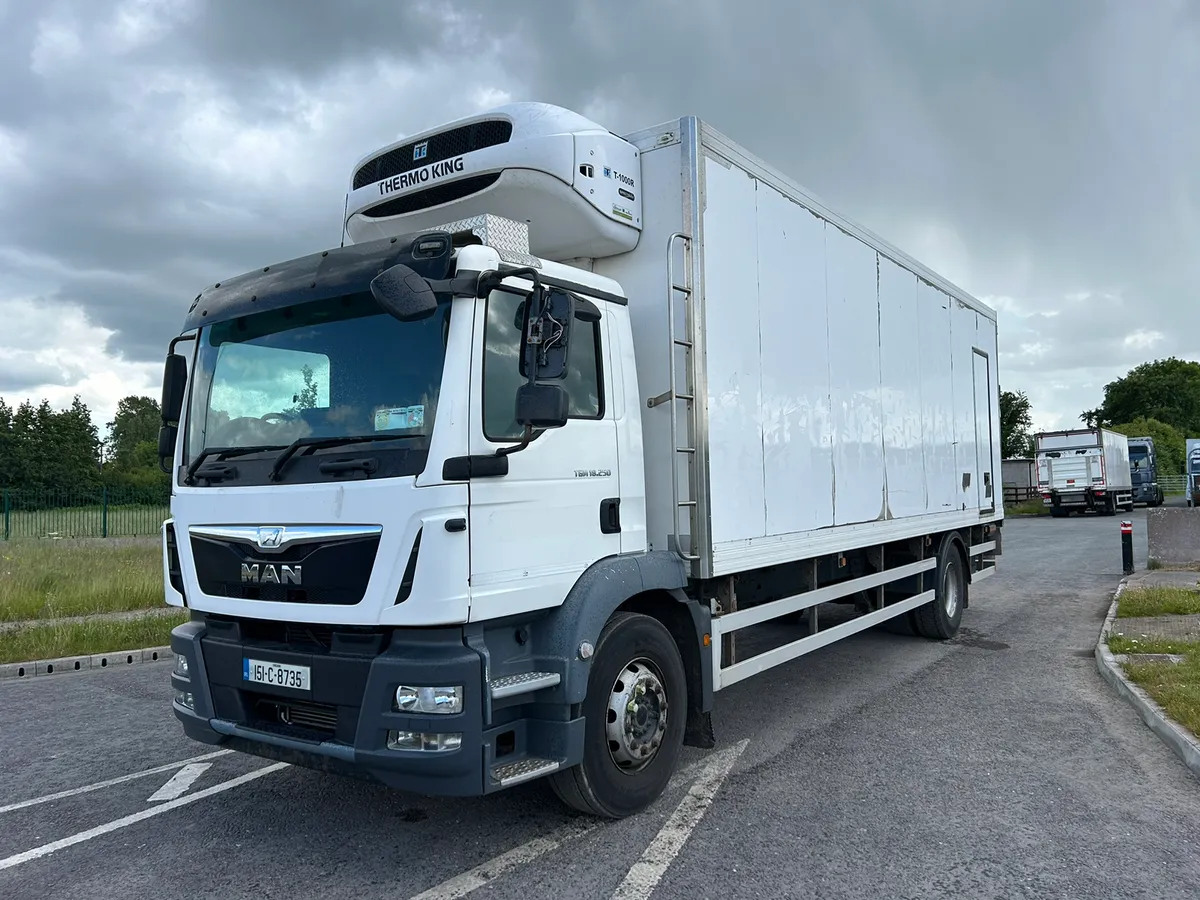 Man 18 Ton Fridge - Image 3