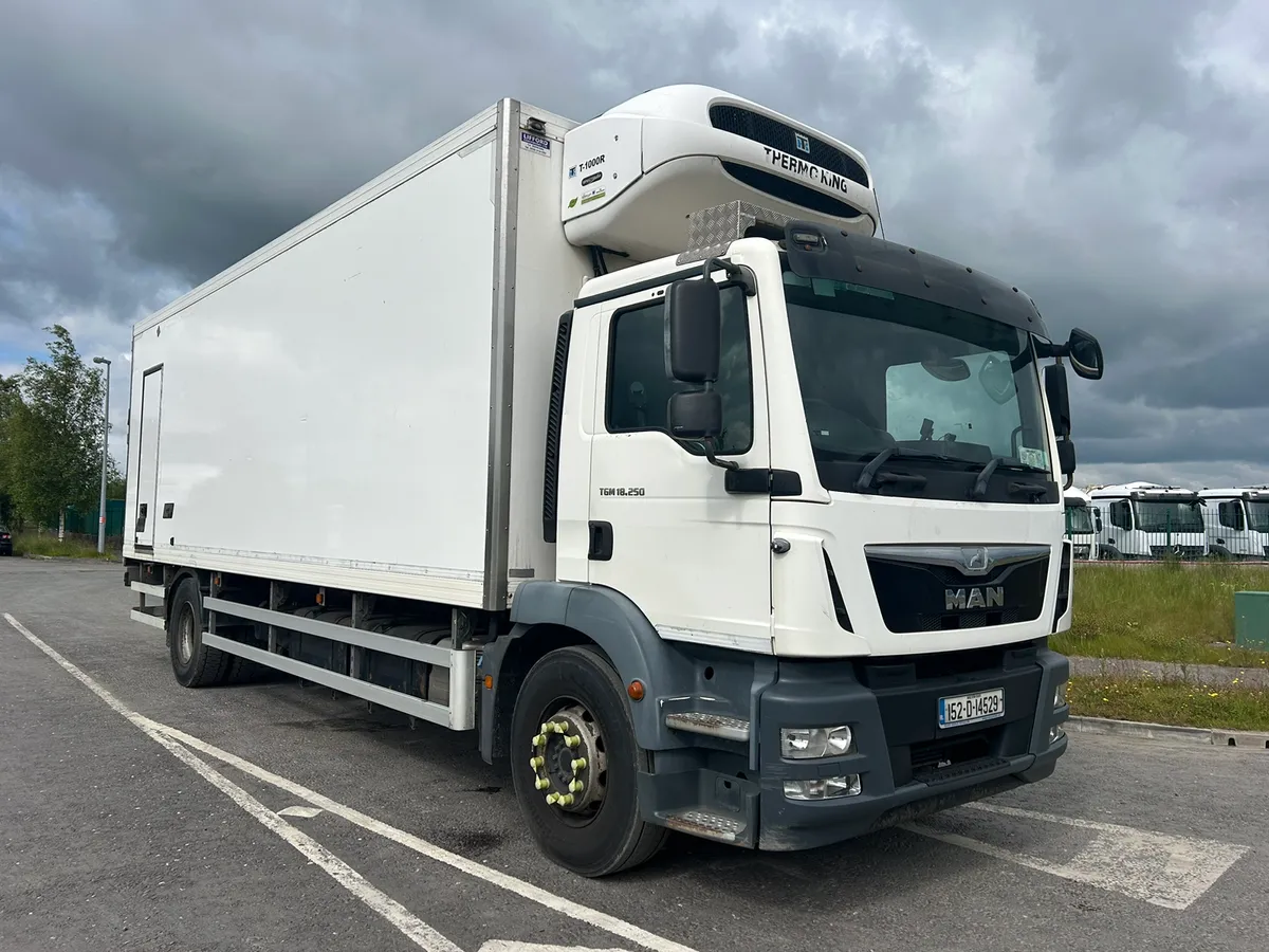 152 Man Fridge - Image 1