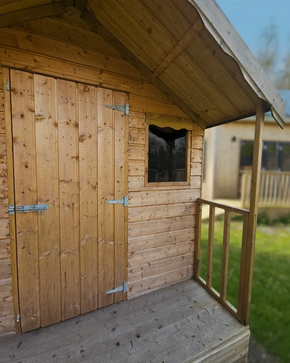 Wooden Lodge Shed - Image 1