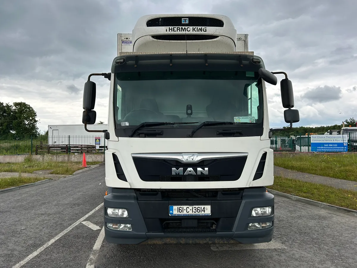 161 Man Fridge - Image 2