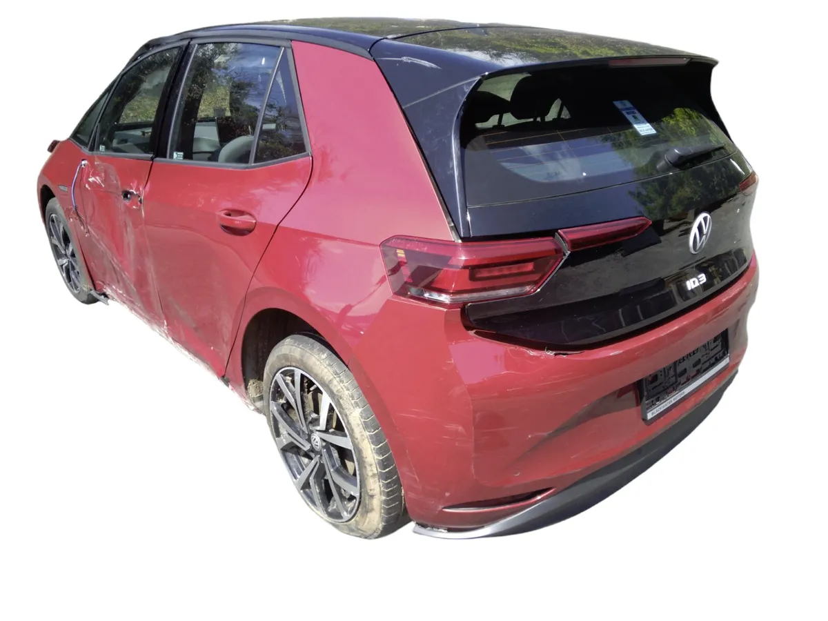 2022 VOLKSWAGEN ID3 PRO For Breaking/Dismantling - Image 3
