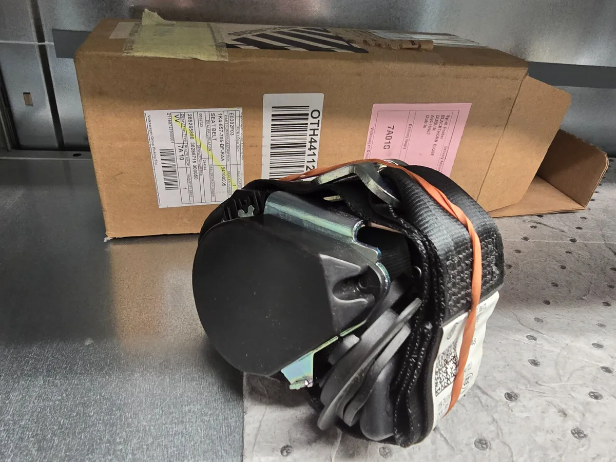 VW GOLF/JETTA SEATBELT 1K4857705BFRAA - Image 1