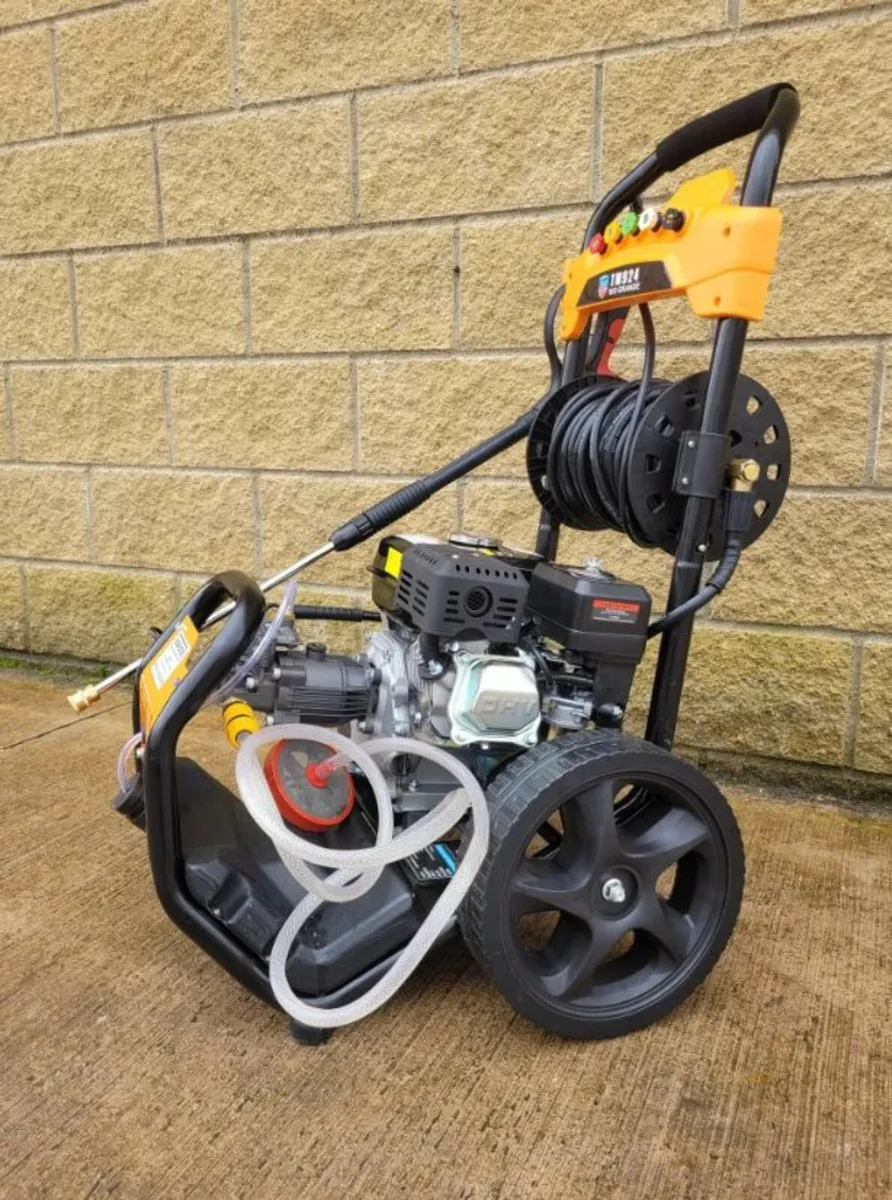 High Pressure Washer 2800psi 7.5hp Petrol - Image 4