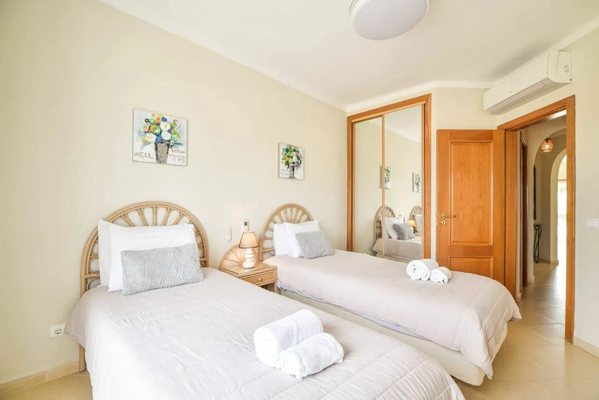 Poolview 2 bed  2 bath apartment Algarve  Portugal - Image 4