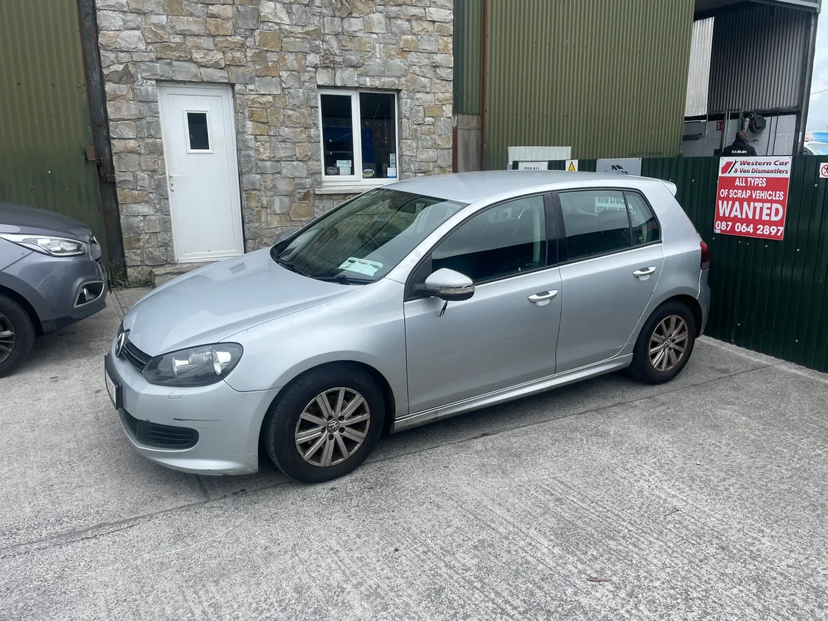 2011 vw golf 1.6 tdi bluemotion for dismantling
