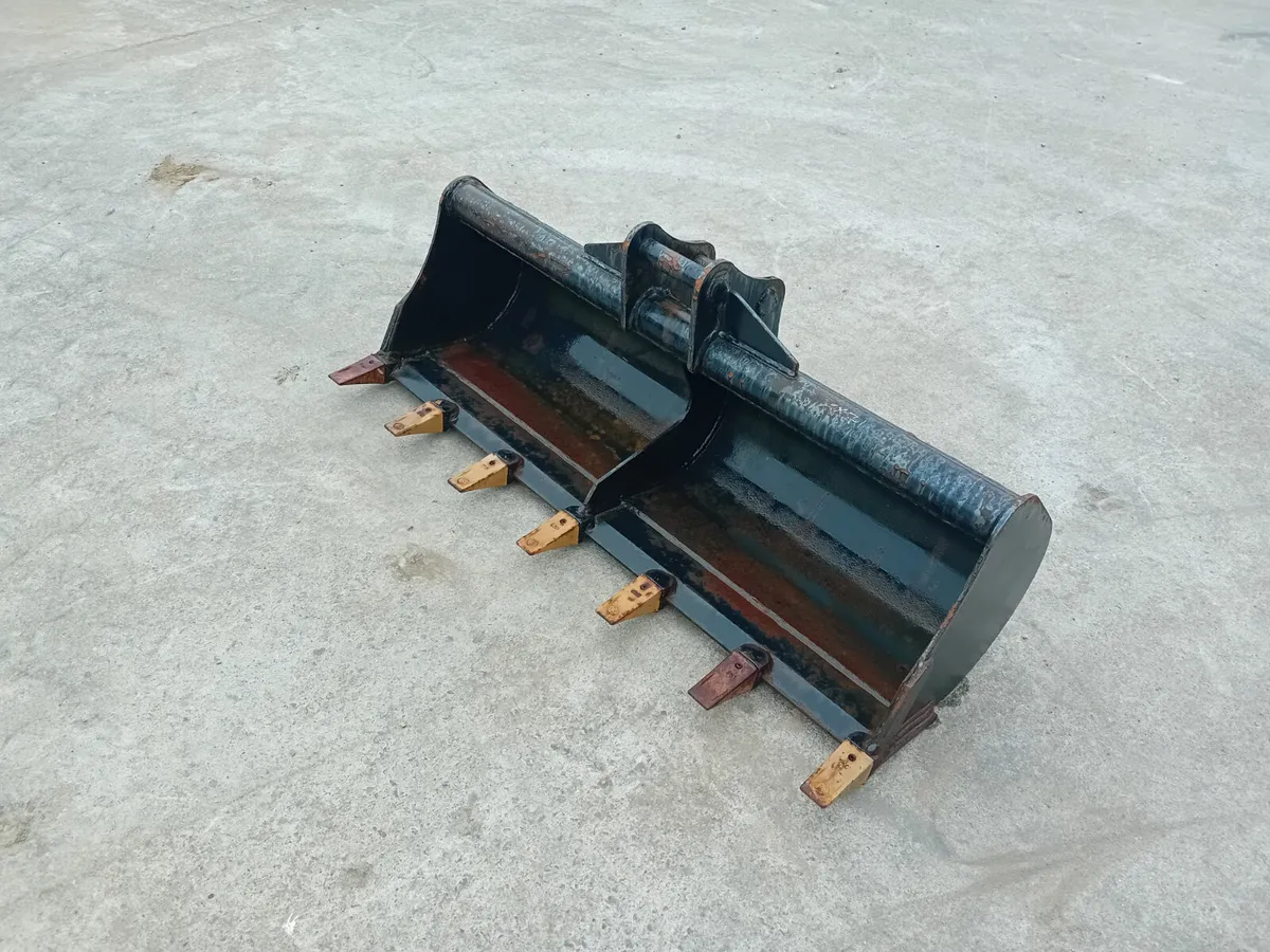 KUB KX71/ U27  DITCHER - Image 2