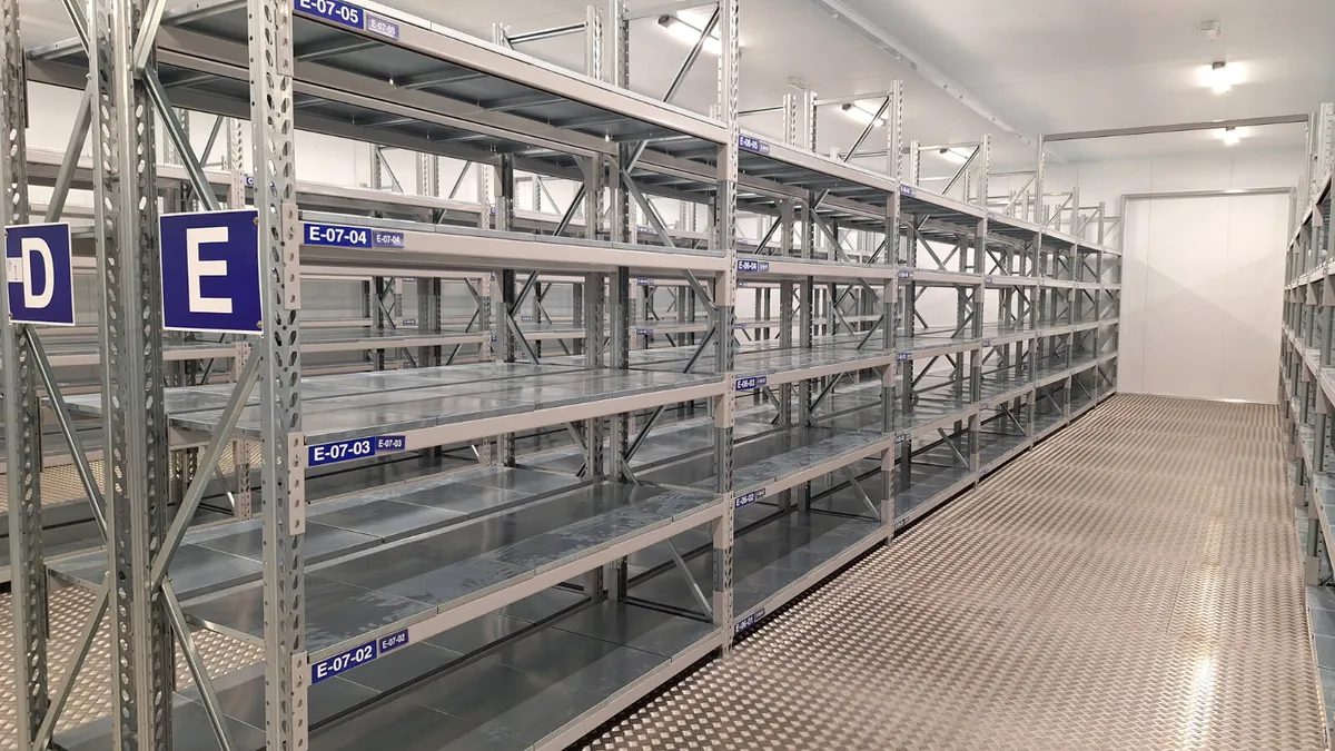 Speerin Shelving ( Top Quality) 30 Bays Available - Image 4