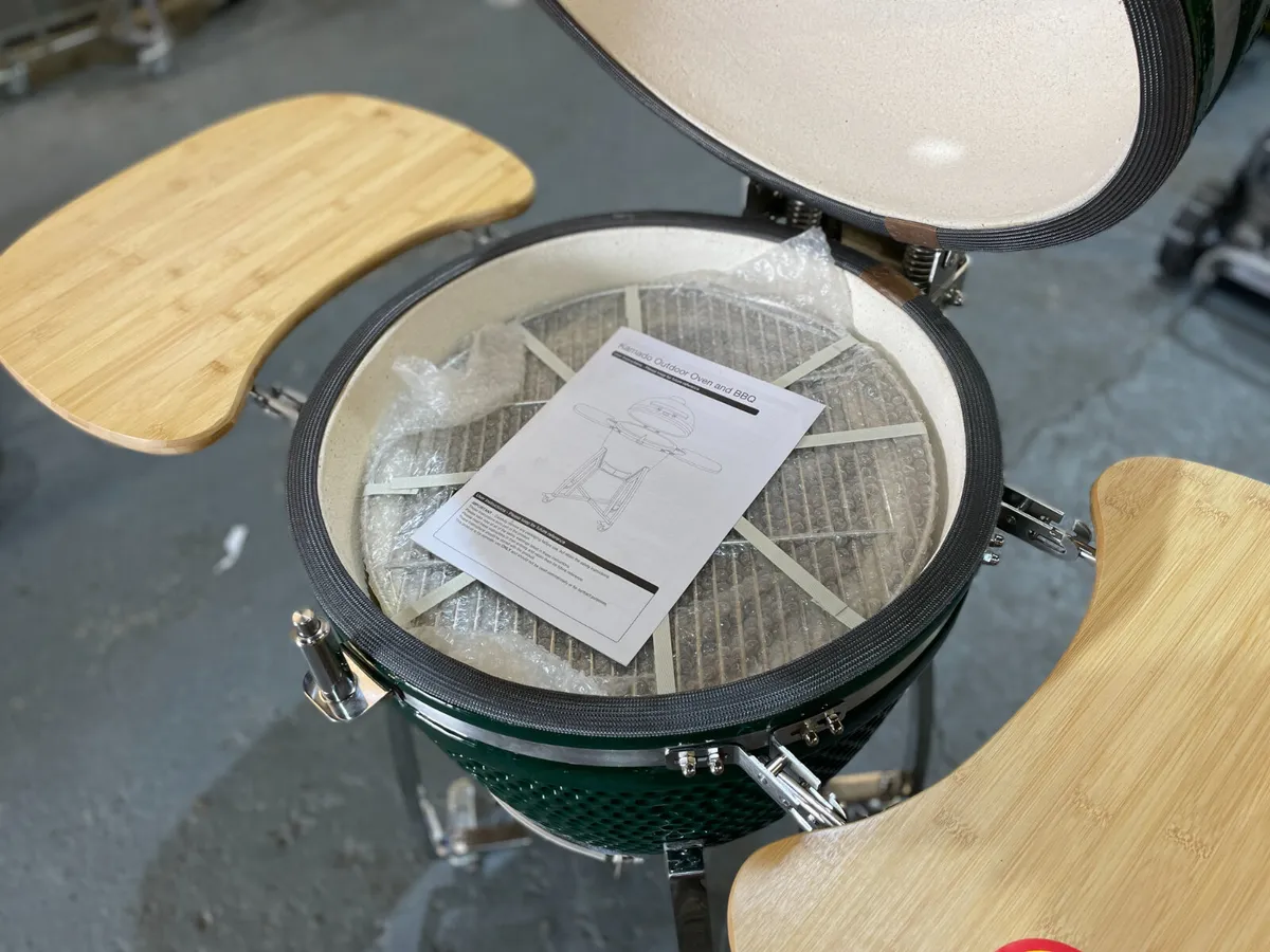 Egg-ceptional 21" Kamado Barbecue Grill With Fold - Image 2