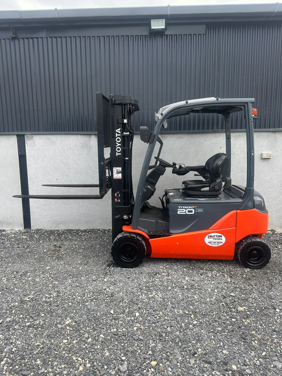 2016 Toyota Electric Forklift - Image 1