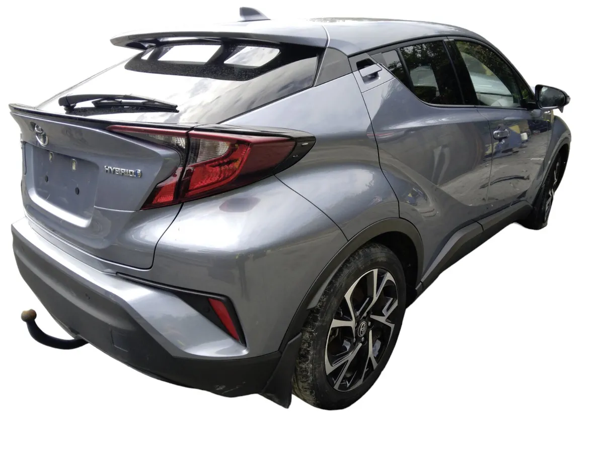 2021 TOYOTA CH-R For Breaking/Dismantling - Image 4