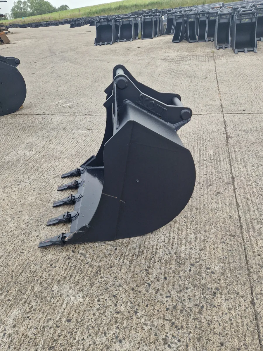 36” digging bucket to suit 6-8 ton - Image 2